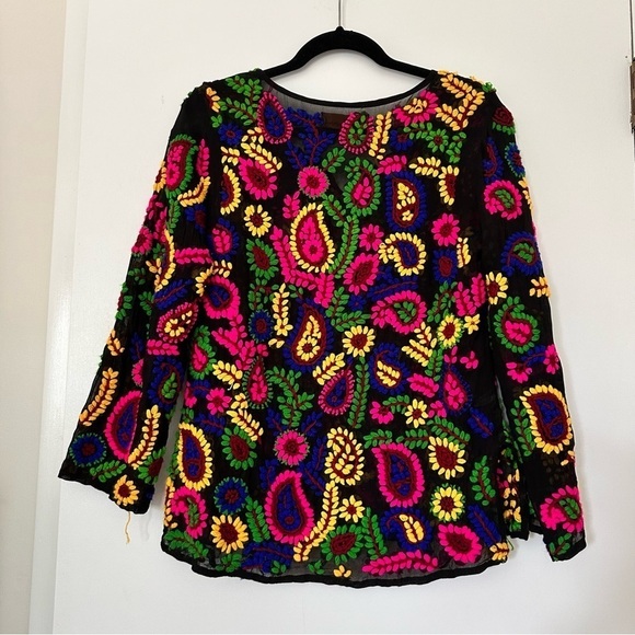Sweet Sinammon Multicolor Paisley Embroidered Long Sleeve Top Womens Medium - Picture 2 of 8